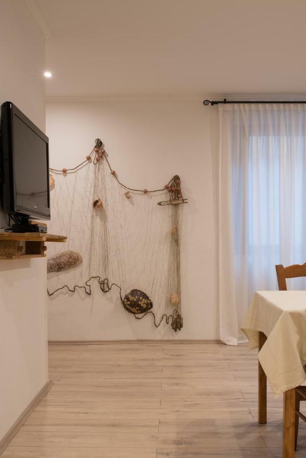 Apartment Vale ロヴィニ エクステリア 写真
